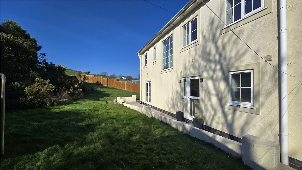 Additional image 15 of 4 bed detached house for saleTroed Y Garn, Llanfairynghornwy, Holyhead, Isle Of Anglesey LL65