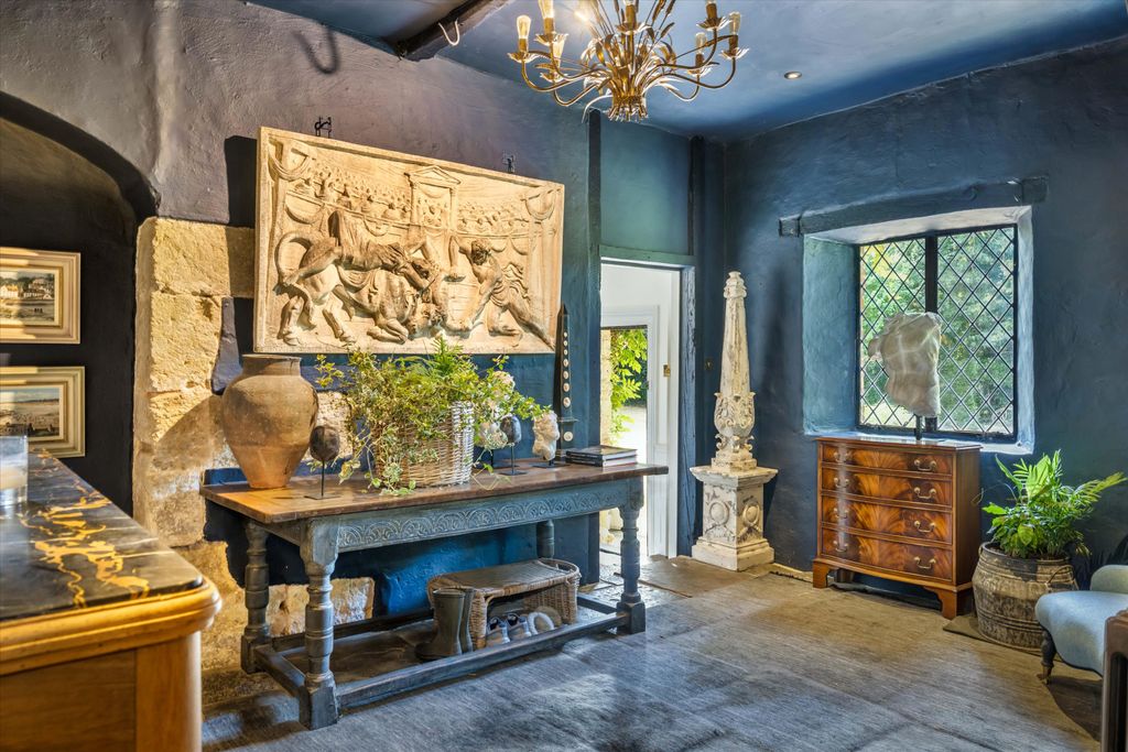 Additional image 9 of 7 bed detached house for saleLondon Road, Pulborough, West Sussex RH20