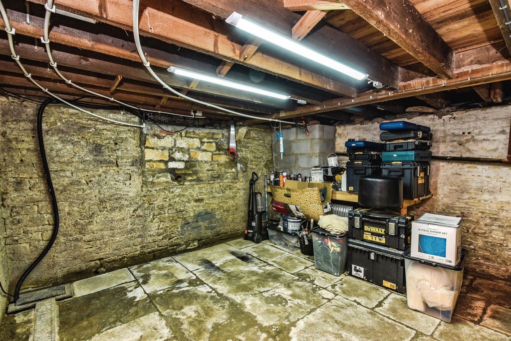 Additional image 11 of 1 bed flat for saleSt. Mary Street, Chippenham SN15