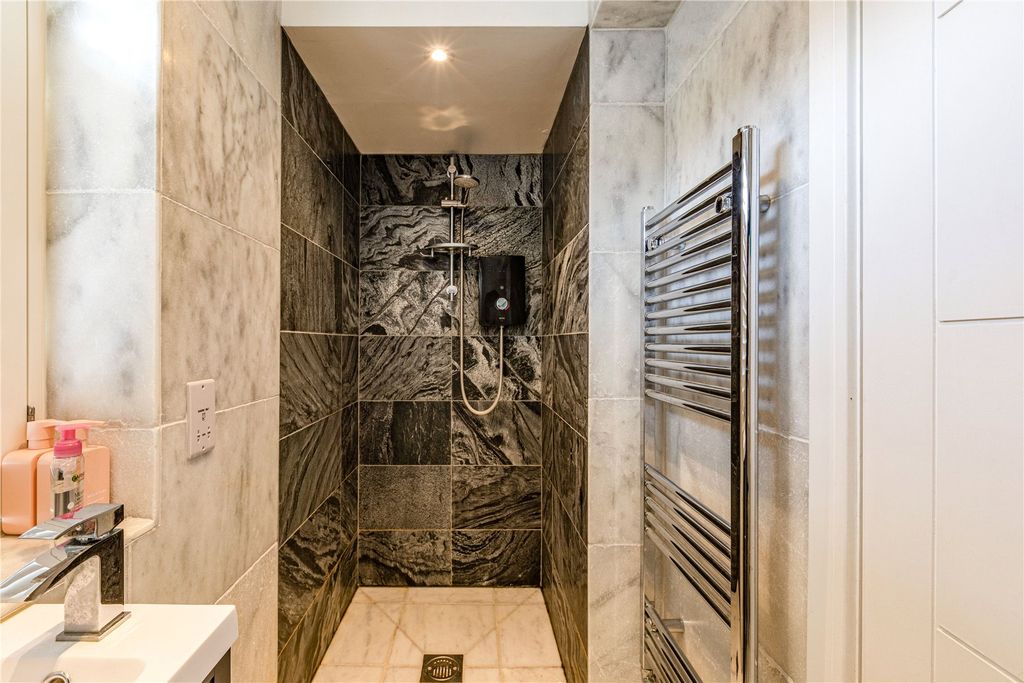 Additional image 19 of 4 bed detached house for saleChertsey, Surrey KT16