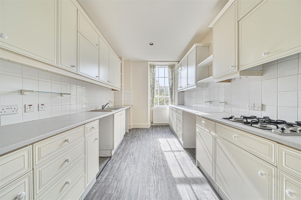 Additional image 5 of 2 bed flat for saleMonkton Park, Chippenham SN15