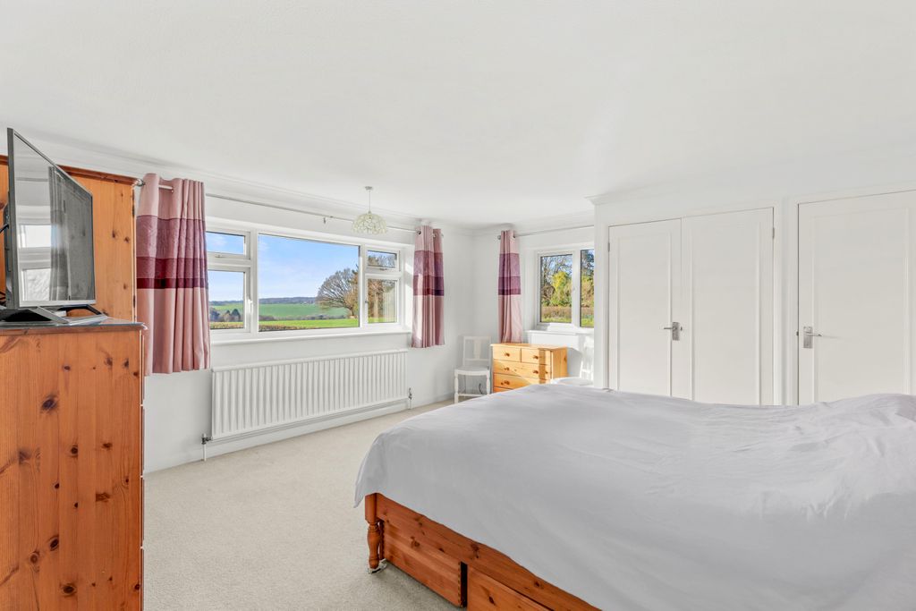 Additional image 15 of 5 bed detached house for saleDoggetts Wood Lane, Chalfont St Giles HP8