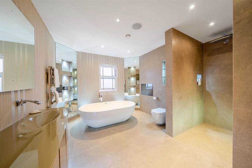 Additional image 21 of 5 bed detached house for saleProwse Avenue, Bushey Heath, Bushey WD23