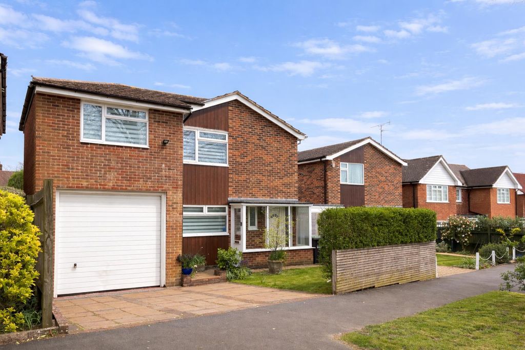 4 bed detached house for saleOakwood Road, Burgess Hill RH15