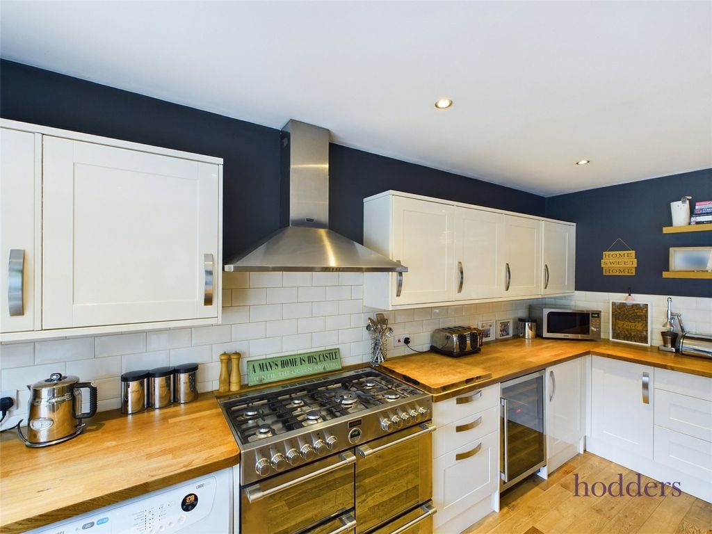 Additional image 25 of 6 bed detached house for saleFerndale Avenue, Chertsey, Surrey KT16