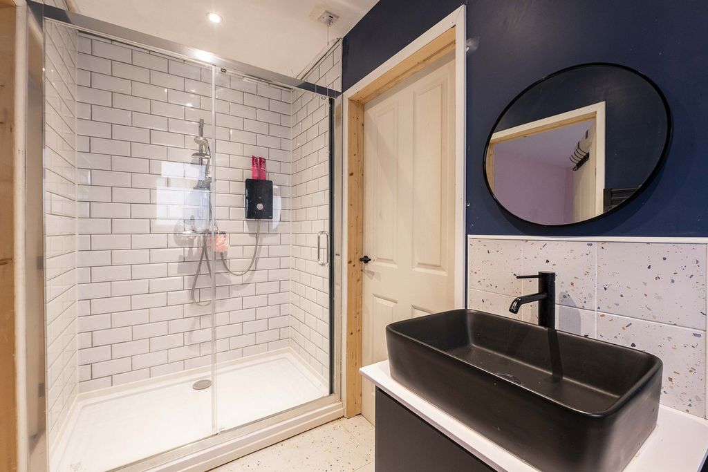 Additional image 21 of 4 bed detached house for saleChestnut Avenue, Chesham HP5