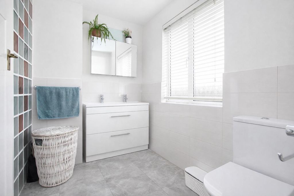 Additional image 24 of 5 bed semi-detached house for saleStanley Park Road, Carshalton SM5