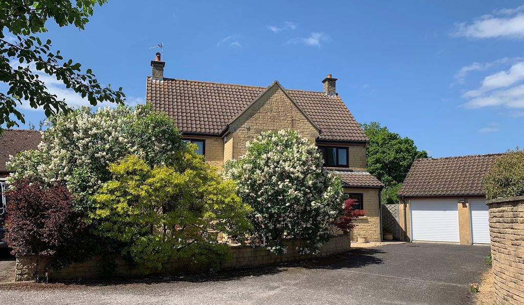 4 bed detached house for saleStockley Lane, Calne SN11