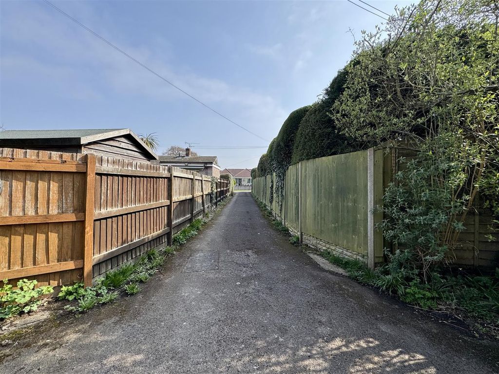 Additional image 36 of 3 bed detached bungalow for saleLoop Road, Beachley, Chepstow NP16