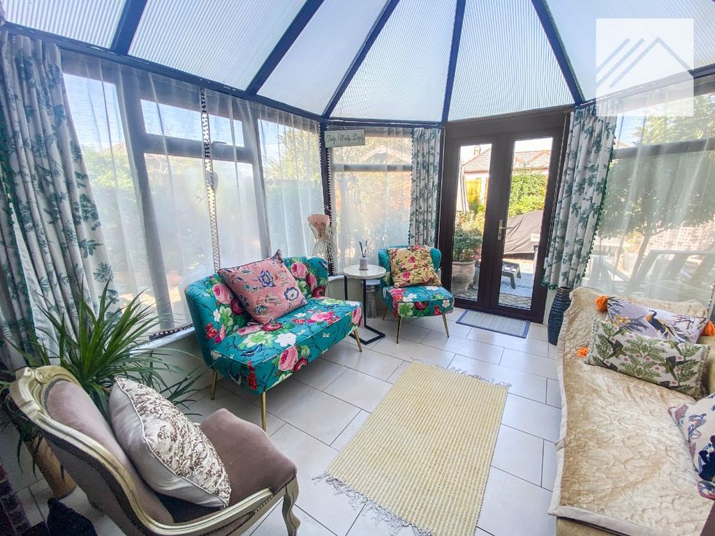 Additional image 5 of 4 bed detached house for saleThorpe Leas, Canvey Island SS8
