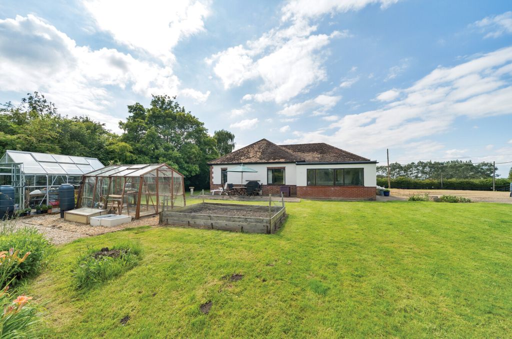 Additional image 13 of 3 bed detached bungalow for saleHorseway, Chatteris PE16