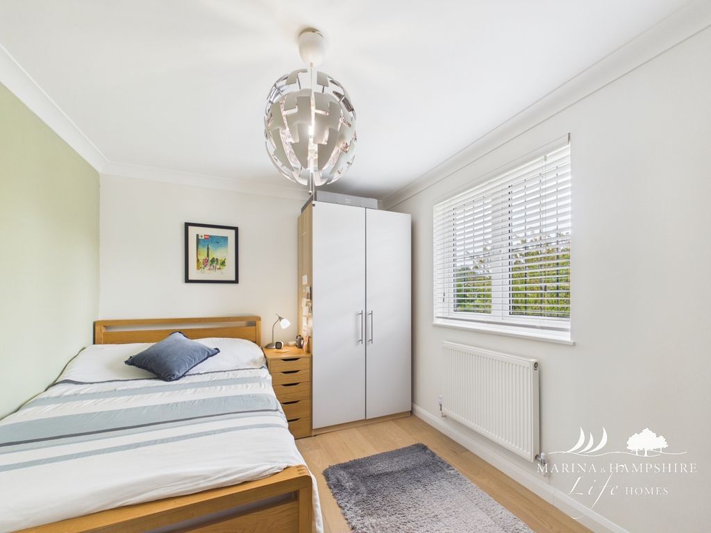 Additional image 27 of 4 bed detached house for saleDunstan Close, Chichester PO19