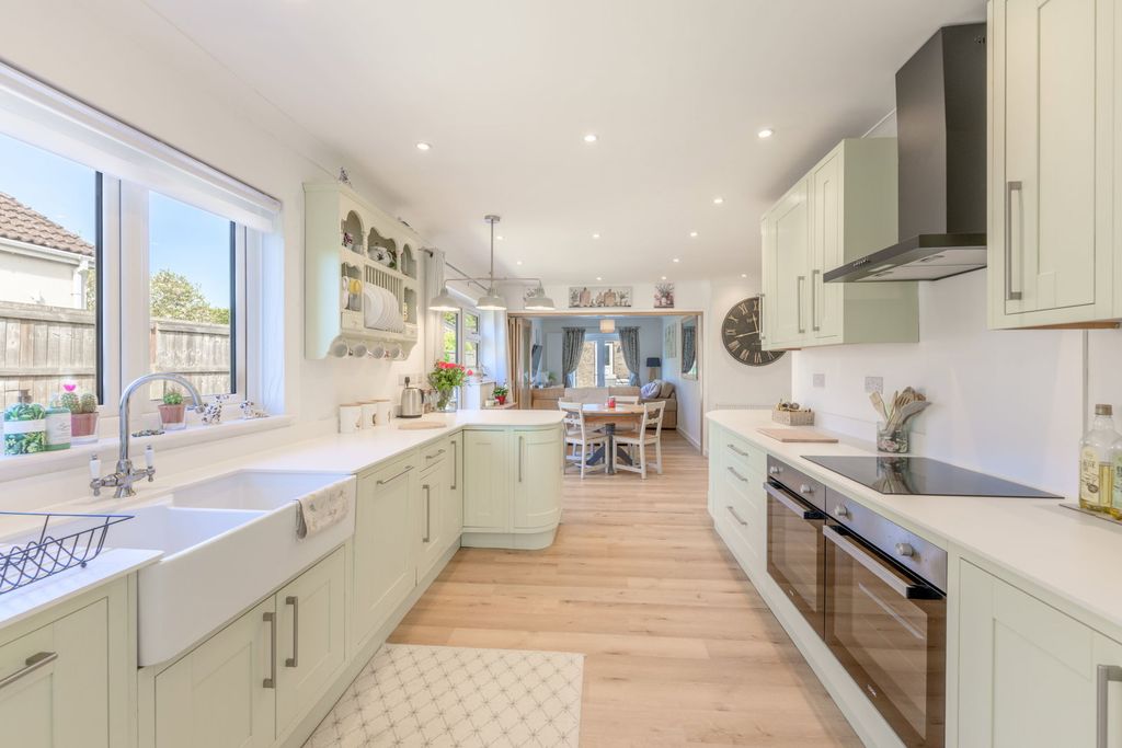 Additional image 9 of 4 bed bungalow for saleEastwood, Chatteris PE16