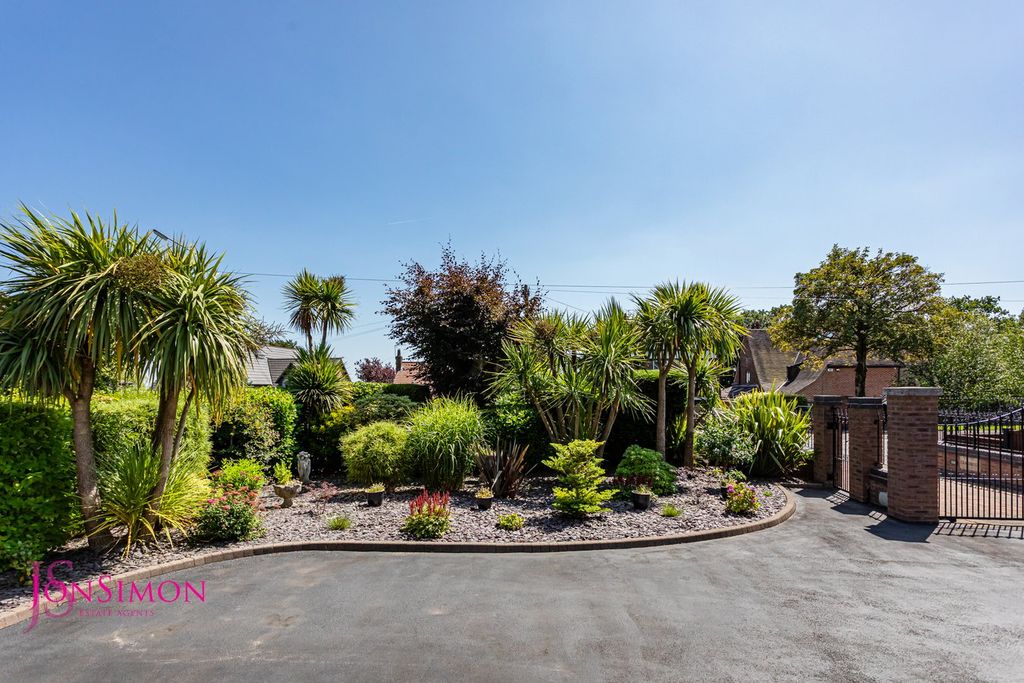 Additional image 61 of 5 bed detached house for saleCockey Moor Road, Bury BL8