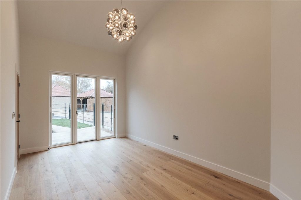 Additional image 3 of 4 bed detached house for saleLondon Road, Chatteris PE16