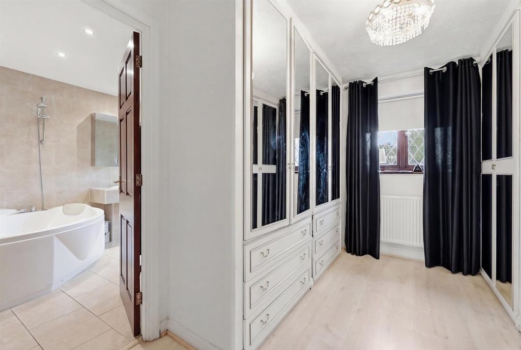 Additional image 38 of 6 bed detached house for saleBromley Lane, Chislehurst BR7