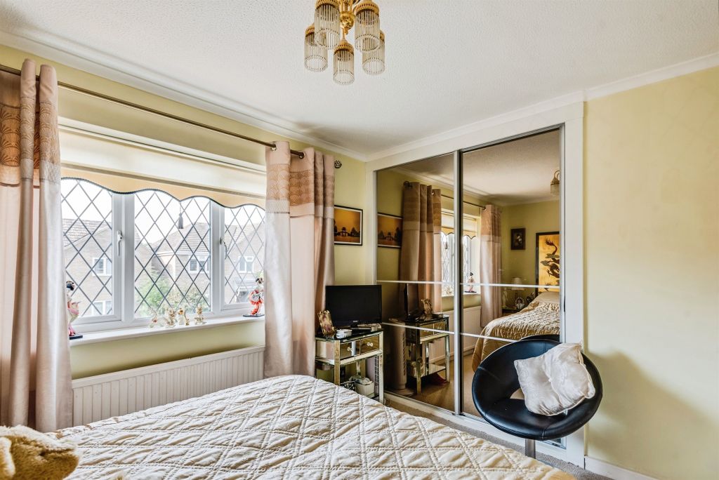 Additional image 8 of 4 bed link detached house for saleThe Maples, Carterton OX18