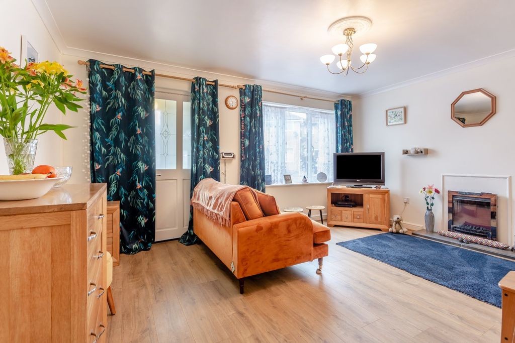 Additional image 2 of 3 bed end terrace house for saleStratton Heights, Cirencester, Gloucestershire GL7