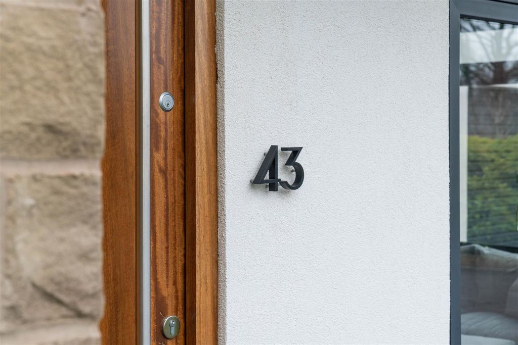 Additional image 46 of 4 bed detached house for saleWalton Back Lane, Walton, Chesterfield S42