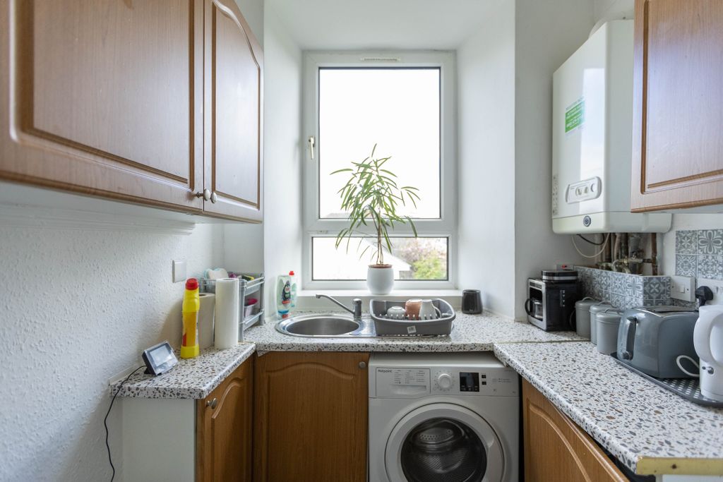 Additional image 7 of 2 bed flat for saleHill Street, Dunoon PA23
