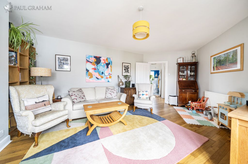 Additional image 8 of 3 bed flat for saleLavender Close, Carshalton SM5
