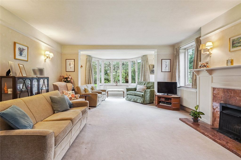 Additional image 3 of 5 bed detached house for saleNightingales Lane, Chalfont St. Giles, Buckinghamshire HP8
