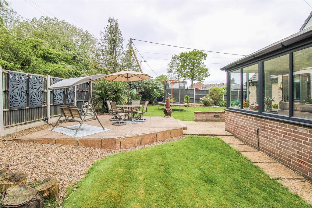Additional image 22 of 4 bed detached house for saleWood Lane, Castleford WF10