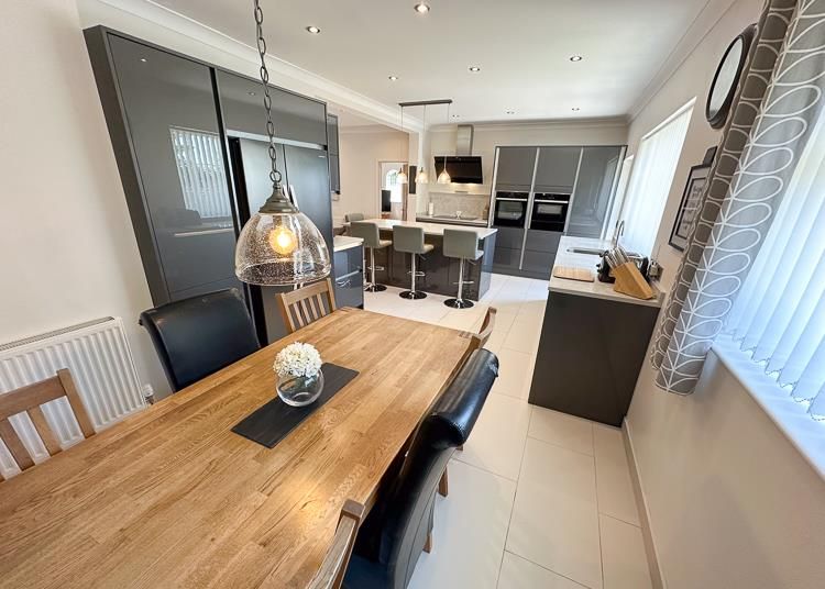 Additional image 7 of 4 bed detached bungalow for salePeniel, Carmarthen SA32