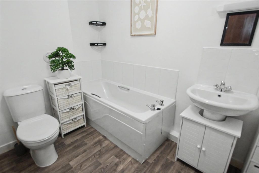 Additional image 14 of 2 bed flat for saleWellington Street, Wishaw ML2