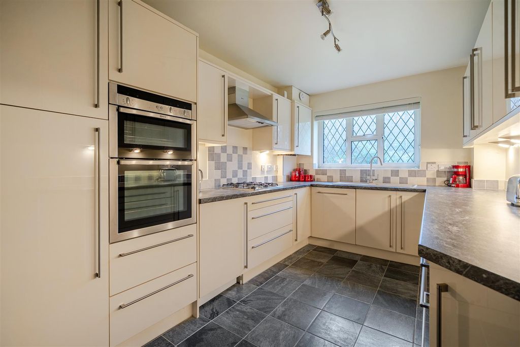 Additional image 14 of 2 bed flat for salePortesbery Hill Drive, Camberley GU15