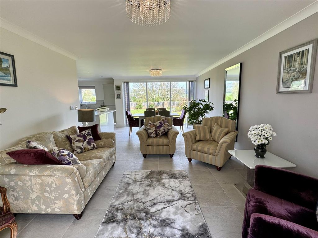 Additional image 20 of 5 bed detached house for saleGrey Hill Court, Caerwent, Caldicot NP26
