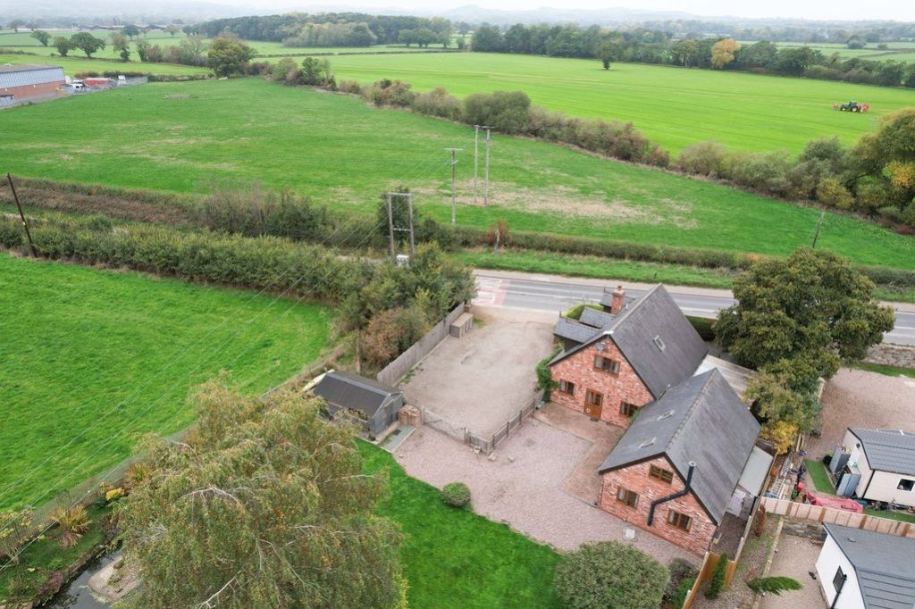 Additional image 19 of 5 bed country house for saleWalford Lodge Dorrington, Shrewsbury SY5