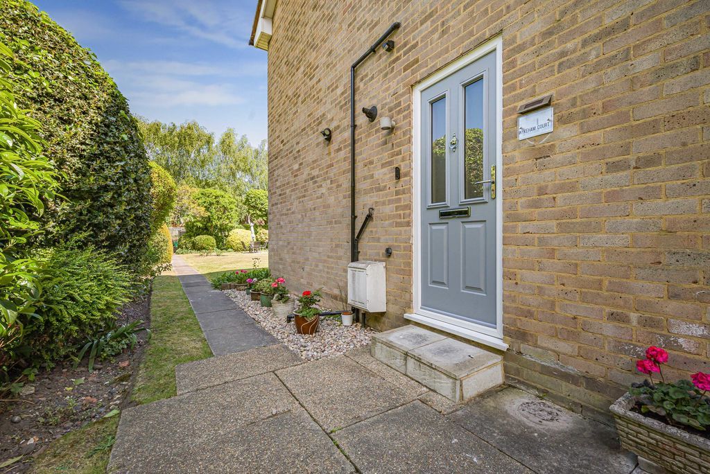 Additional image 10 of 2 bed flat for saleOld Perry Street, Chislehurst BR7