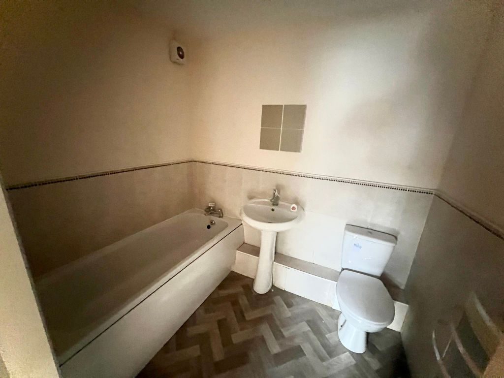 Additional image 10 of 2 bed flat for saleLagentium Plaza, Castleford WF10