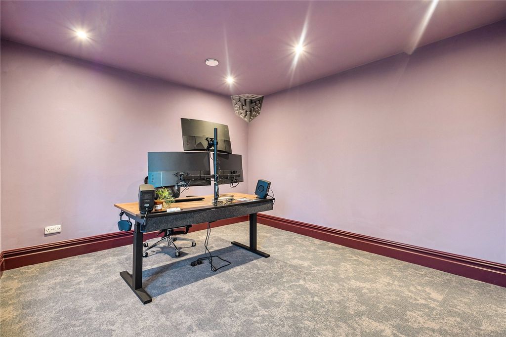 Additional image 10 of 5 bed detached house for saleSouth Hill, Chislehurst BR7