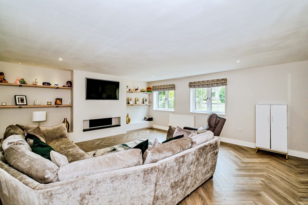 Additional image 2 of 5 bed detached house for saleSilver Wood, Pulborough RH20