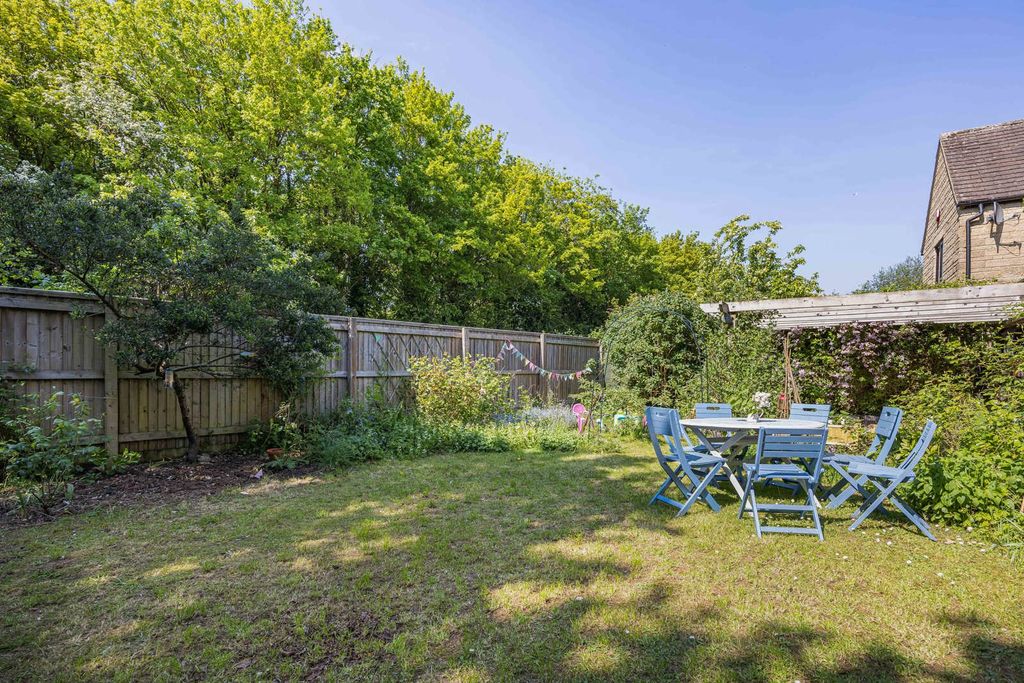 Additional image 21 of 5 bed detached house for saleMorestall Drive, Cirencester, Gloucestershire GL7