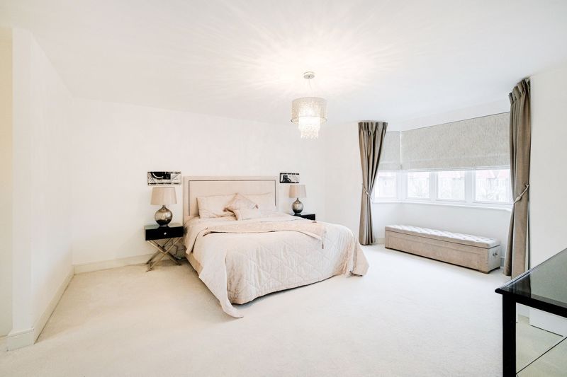 Additional image 15 of 5 bed detached house for saleHigh Road, Chigwell IG7