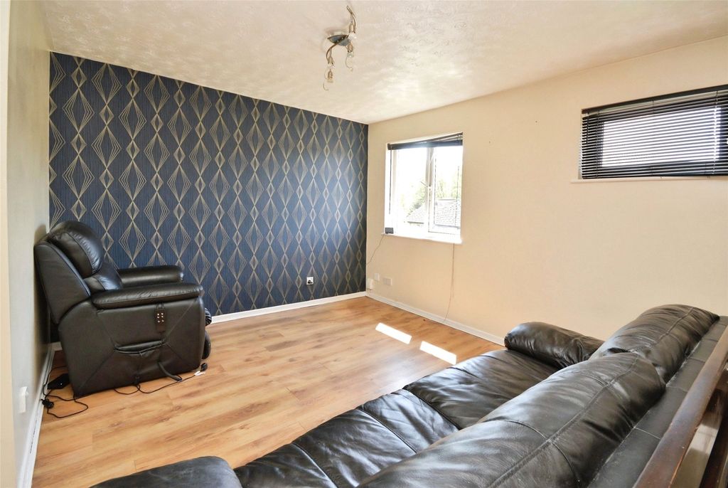 Additional image 9 of 1 bed flat for saleTruro Drive, Plymouth, Devon PL5