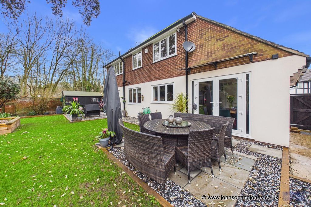 Additional image 34 of 4 bed detached house for saleLittle Green Lane, Chertsey KT16