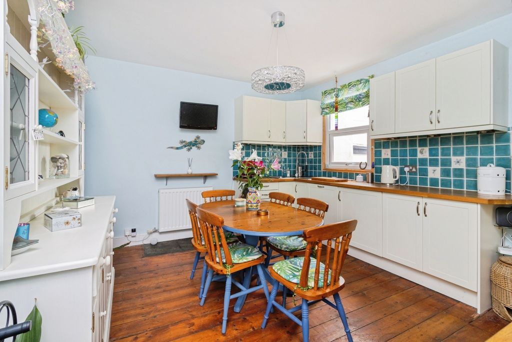Additional image 4 of 5 bed end terrace house for saleValentine Row, Callington, Cornwall PL17