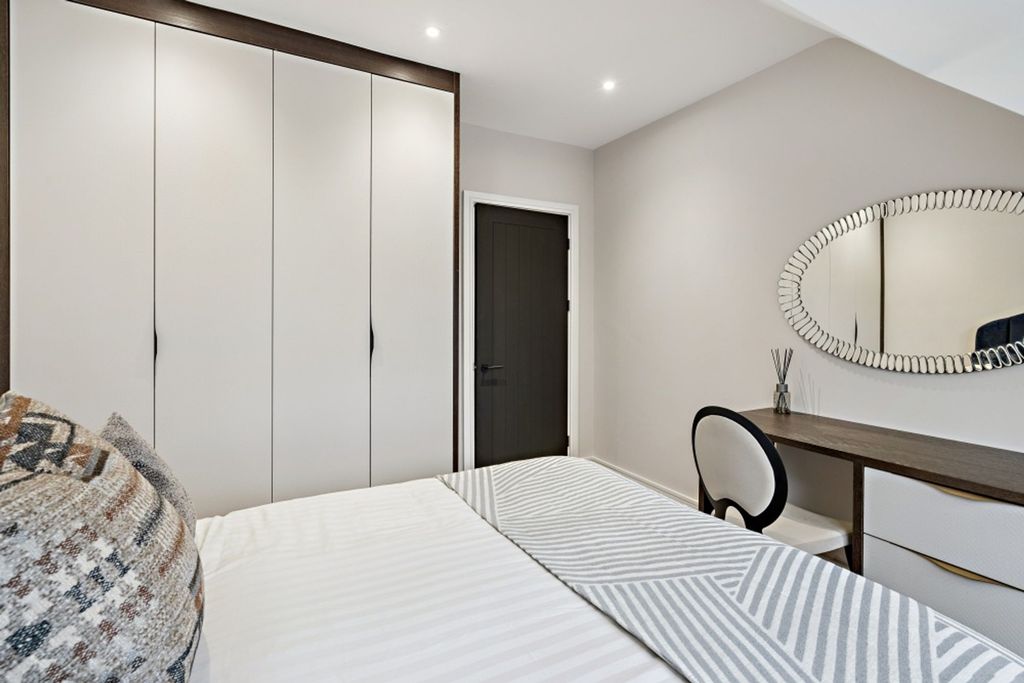 Additional image 31 of 5 bed detached house for saleAldenham Road, Bushey WD23