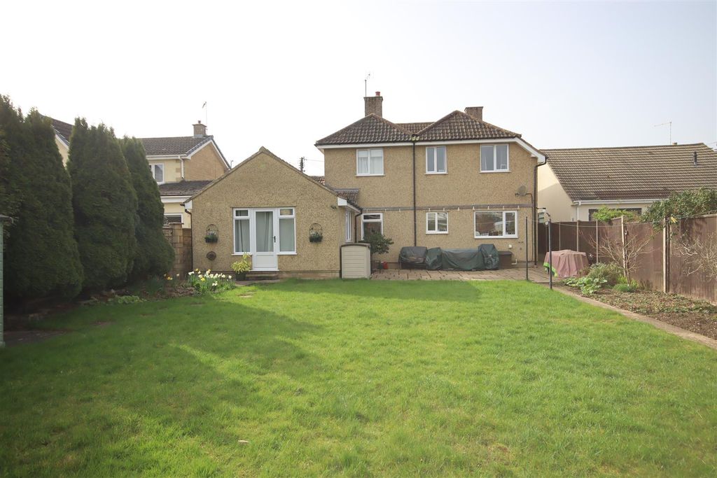 Additional image 3 of 6 bed detached house for saleGreenway Lane, Chippenham SN15