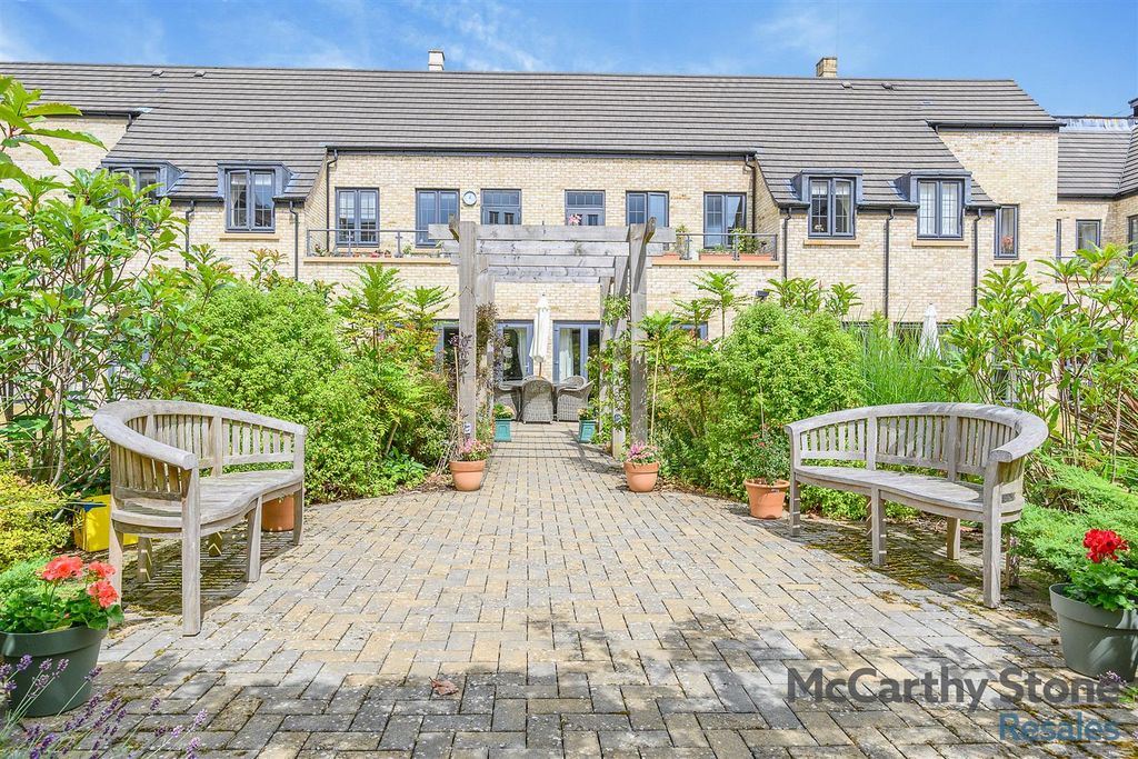 Additional image 43 of 1 bed flat for saleWatson Place, Trinity Road, Chipping Norton, Oxfordshire OX7