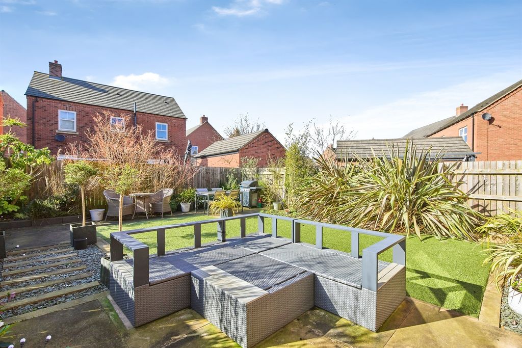 Additional image 20 of 5 bed detached house for saleReservoir Road, Burton-On-Trent DE14
