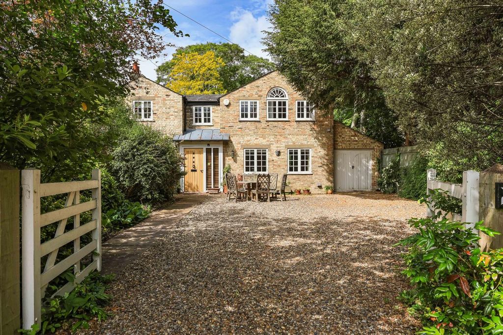 3 bed detached house for saleMillington Road, Cambridge CB3