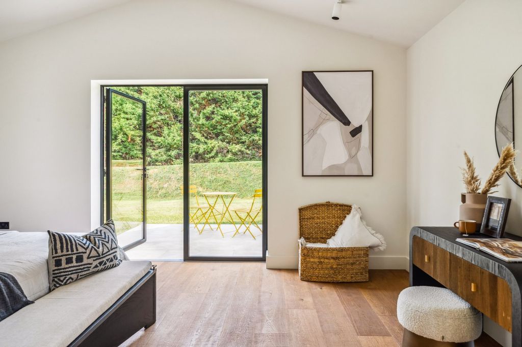 Additional image 18 of 5 bed detached house for saleGorelands Lane, Chalfont St. Giles, Buckinghamshire HP8