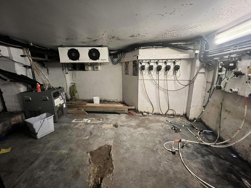 Additional image 30 of Property for saleHigh Street, Cinderford GL14