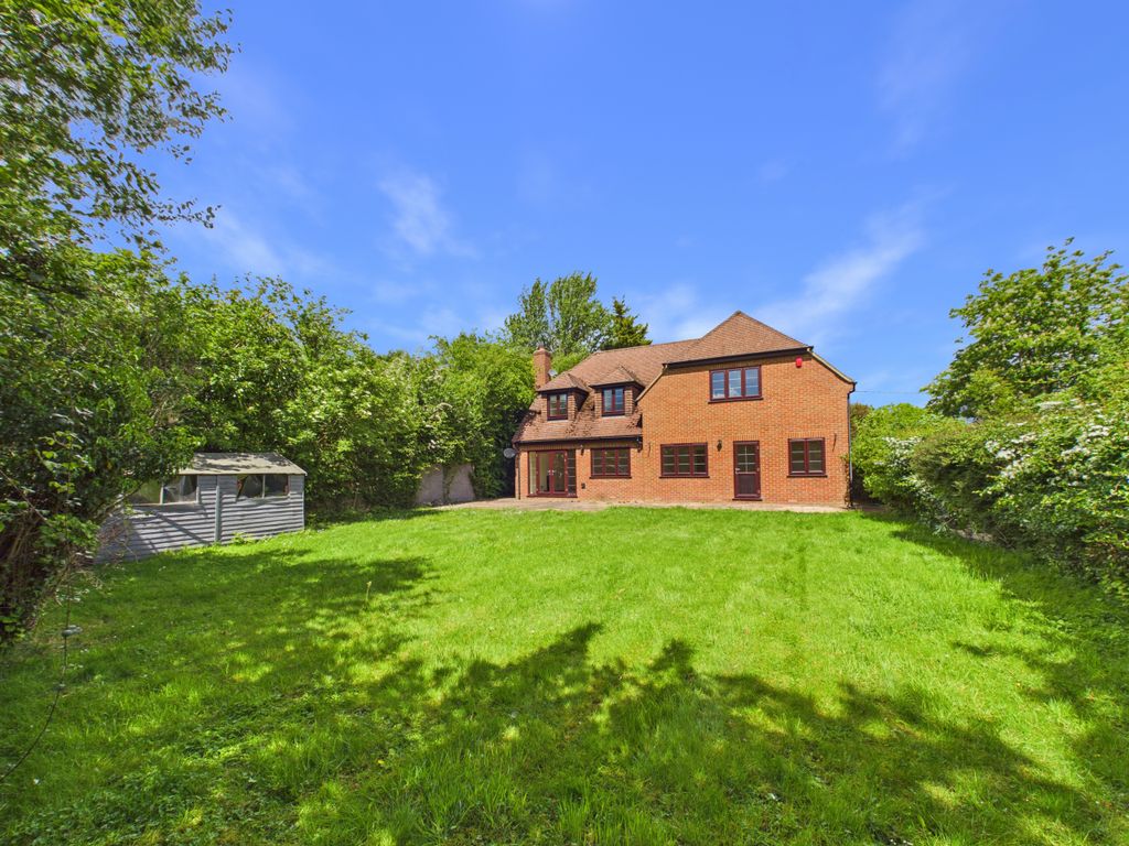 Additional image 2 of 4 bed detached house for saleSprigs Holly Lane, Chinnor, Oxfordshire OX39