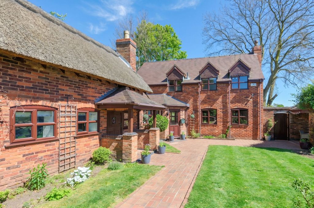Additional image 3 of 4 bed detached house for saleLichfield Road, Edial, Burntwood WS7